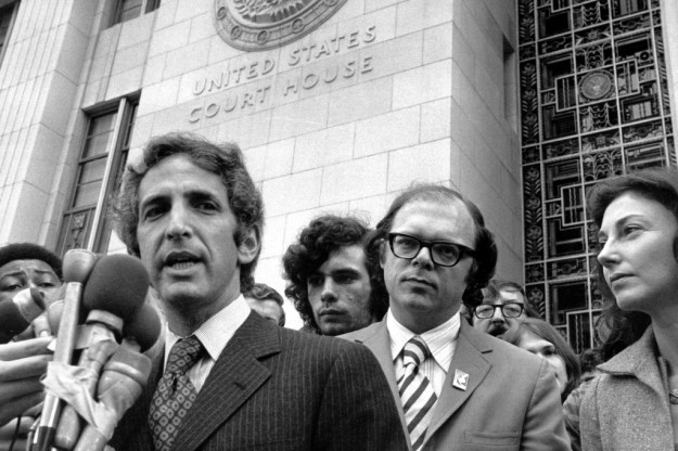 Ellsberg-on-trial-for-Pentagon-Papers-e1373757335455-1024x682